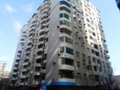 Satılır 3 otaqlı 132 m2 yeni tikili Nizami m.