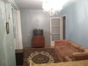 İcarəyə verilir 2 otaqlı 60 m2 köhnə tikili Nizami m.