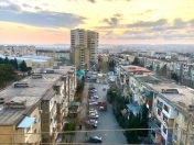 Satılır 3 otaqlı 80 m2 köhnə tikili 8 km