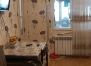 Satılır 3 otaqlı 55 m2 köhnə tikili Zərifə Əliyeva adına park