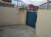 Satılır 3 otaqlı 100 m2 həyət evi Binə