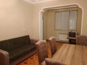 İcarəyə verilir 2 otaqlı 50 m2 köhnə tikili Memar Əcəmi m.