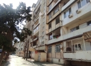 Satılır 5 otaqlı 100 m2 köhnə tikili Əhmədli