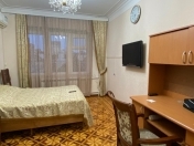 Satılır 3 otaqlı 88 m2 köhnə tikili 9 mkr