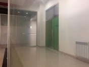 Satılır 1 otaqlı 17 m2 ofis 3 mkr