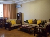 Satılır 3 otaqlı 145 m2 yeni tikili Nizami m.