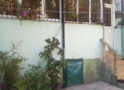 Satılır 4 otaqlı 98 m2 köhnə tikili 7 mkr