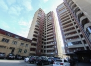 Satılır 3 otaqlı 135 m2 yeni tikili Nizami m.