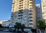 Satılır 4 otaqlı 170 m2 yeni tikili Qələbə dairəsi