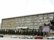 Satılır 3 otaqlı 70 m2 köhnə tikili Nizami m.