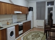 İcarəyə verilir 3 otaqlı 120 m2 yeni tikili Xalqlar Dostluğu m.