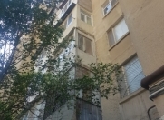 Satılır 4 otaqlı 90 m2 köhnə tikili 9 mkr