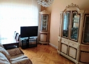 Satılır 4 otaqlı 100 m2 köhnə tikili Bakıxanov