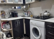 Satılır 2 otaqlı 50 m2 köhnə tikili Nizami m.