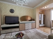 Satılır 2 otaqlı 60 m2 köhnə tikili 4 mkr