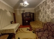 Satılır 4 otaqlı 90 m2 köhnə tikili Qara Qarayev m.