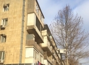 Satılır 3 otaqlı 80 m2 köhnə tikili Təzə bazar