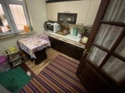 Satılır 3 otaqlı 63 m2 köhnə tikili AMAY