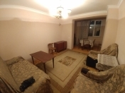 İcarəyə verilir 2 otaqlı 60 m2 köhnə tikili İnşaatçılar m.