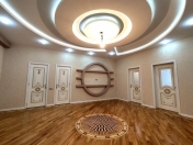 Satılır 4 otaqlı 164 m2 yeni tikili Xalqlar Dostluğu m.