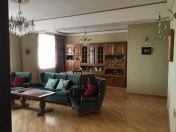 Satılır 4 otaqlı 138 m2 yeni tikili Əhmədli m.
