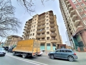 Satılır 3 otaqlı 127 m2 yeni tikili Gənclik m.