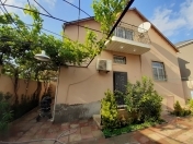 Satılır 4 otaqlı 150 m2 həyət evi Zabrat 1