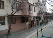 İcarəyə verilir 2 otaqlı 45 m2 köhnə tikili 4 mkr