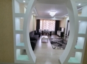 İcarəyə verilir 3 otaqlı 120 m2 yeni tikili 28 May m.