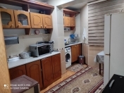 Satılır 5 otaqlı 120 m2 köhnə tikili Qaraçuxur
