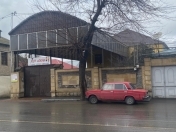 Satılır 7 otaqlı 256 m2 həyət evi Bərdə