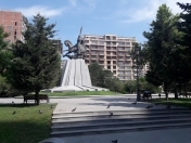 Satılır 3 otaqlı 130 m2 yeni tikili Koala parkı