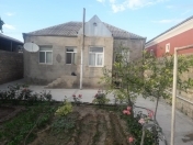 Satılır 3 otaqlı 115 m2 həyət evi Binə