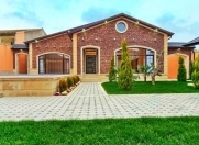 Satılır 4 otaqlı 200 m2 bağ evi Mərdəkan