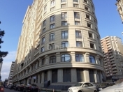 Satılır 3 otaqlı 169 m2 yeni tikili Nizami m.