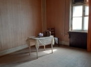 Satılır 3 otaqlı 80 m2 köhnə tikili Nizami m.