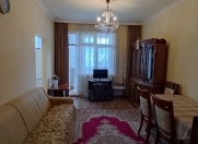 Satılır 2 otaqlı 45 m2 köhnə tikili 2 mkr