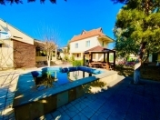 Satılır 5 otaqlı 200 m2 bağ evi Mərdəkan