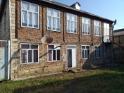 Satılır 8 otaqlı 200 m2 həyət evi Gədəbəy