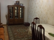 İcarəyə verilir 2 otaqlı 76 m2 köhnə tikili Montin