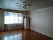 Satılır 3 otaqlı 75 m2 köhnə tikili Gəncə