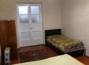 İcarəyə verilir 2 otaqlı 40 m2 köhnə tikili 28 May m.