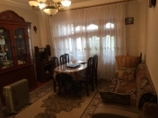 Satılır 2 otaqlı 42 m2 köhnə tikili Bakıxanov