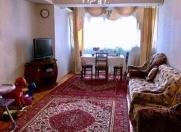 İcarəyə verilir 2 otaqlı 75 m2 köhnə tikili Elmlər Akademiyası m.