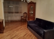 Satılır 2 otaqlı 49 m2 köhnə tikili Qələbə dairəsi