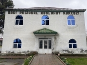 İcarəyə verilir 10 otaqlı 400 m2 ofis Şəki