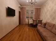 Satılır 2 otaqlı 60 m2 köhnə tikili 2 mkr