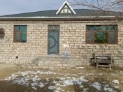 Satılır 4 otaqlı 100 m2 həyət evi Binə