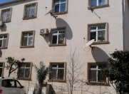 İcarəyə verilir 2 otaqlı 55 m2 köhnə tikili Ayna Sultanova heykəli