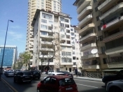 İcarəyə verilir 3 otaqlı 100 m2 yeni tikili Nizami m.